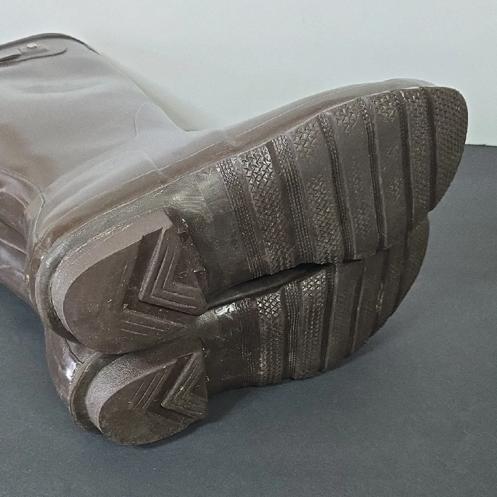 Hunter Size 8 Gloss Dark Brown Tall Rubber Rain Boots - Picture 10 of 16